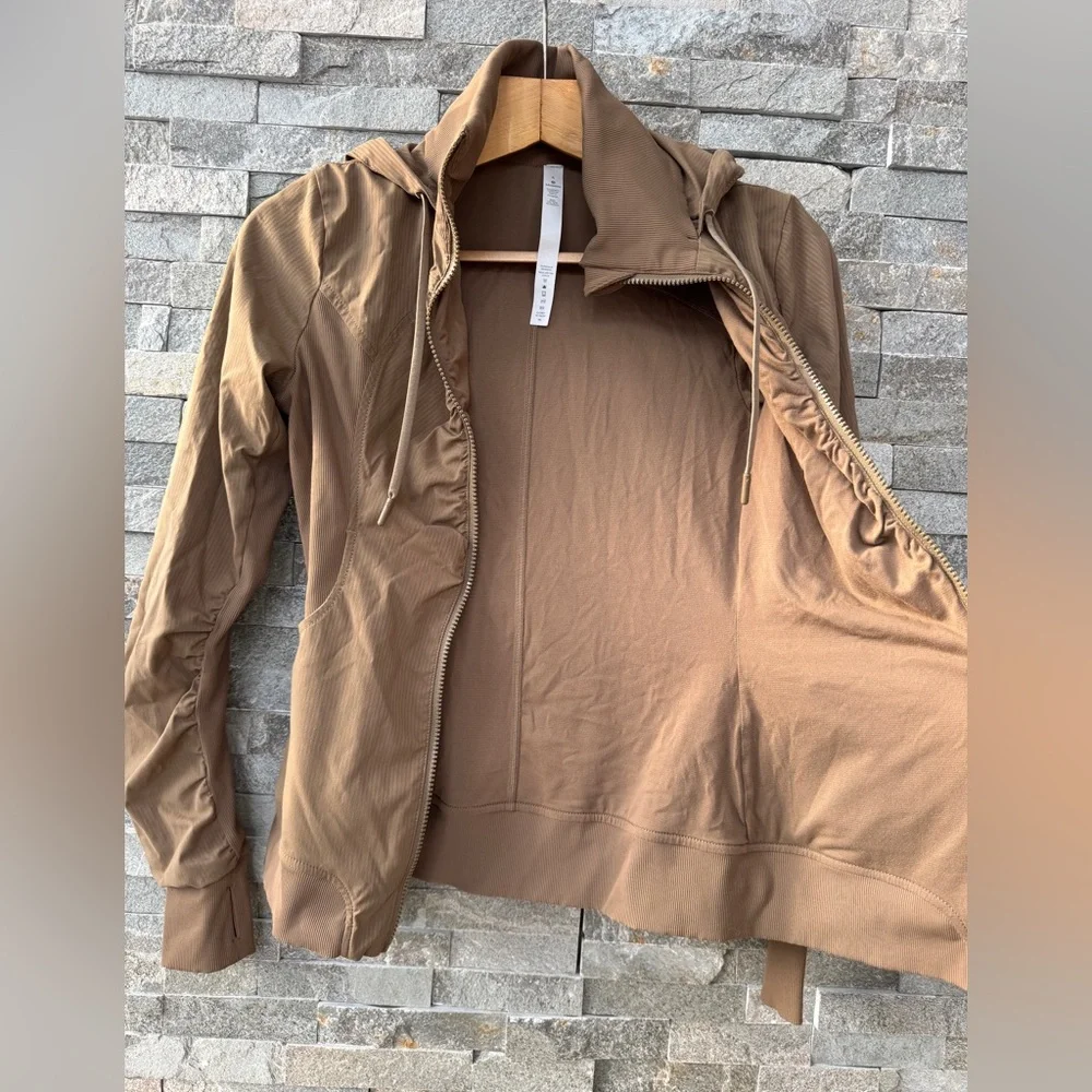 LuLulemon Beyond the Studio Beige Tan Brown Safari Hoodie Jacket 6 - Picture 12 of 16